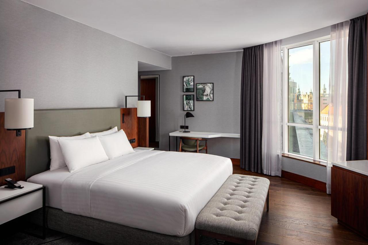 Quarto Queen Superior